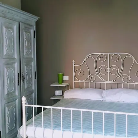 La Tua Casa In Centro Apartment Imperia